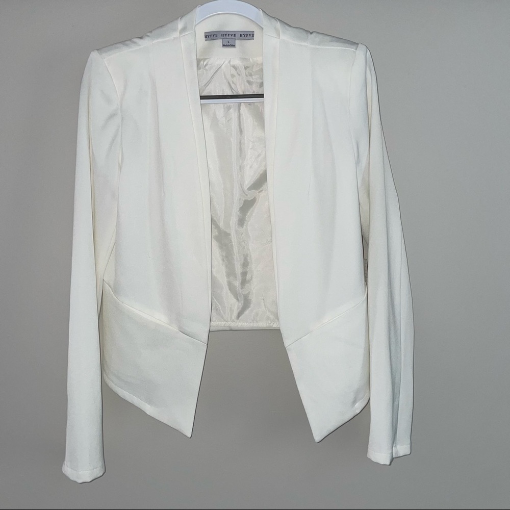Hyfve large white blazer - NWT